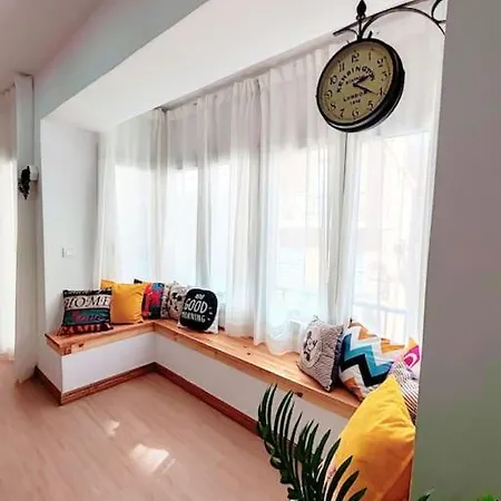 Lejlighed Central Market. Design Close To Everything