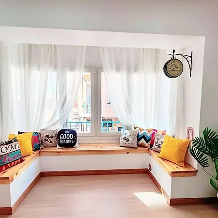 Central Market. Design Close To Everything Lejlighed *