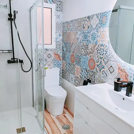 Central Market. Design Close To Everything Apartment