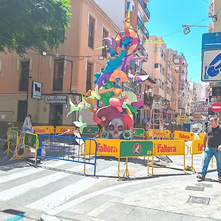 Central Market. Design Close To Everything Lejlighed